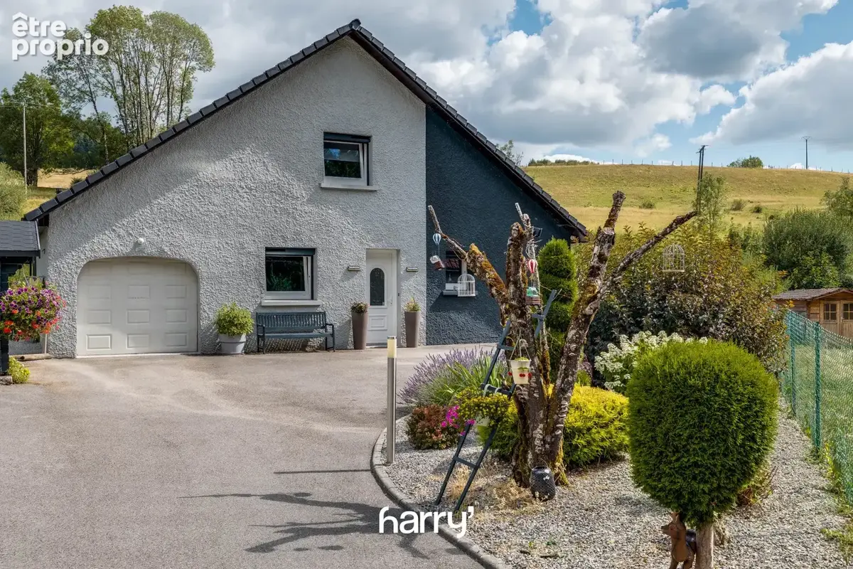 Photo Maison à Pontarlier au prix de 398 000€