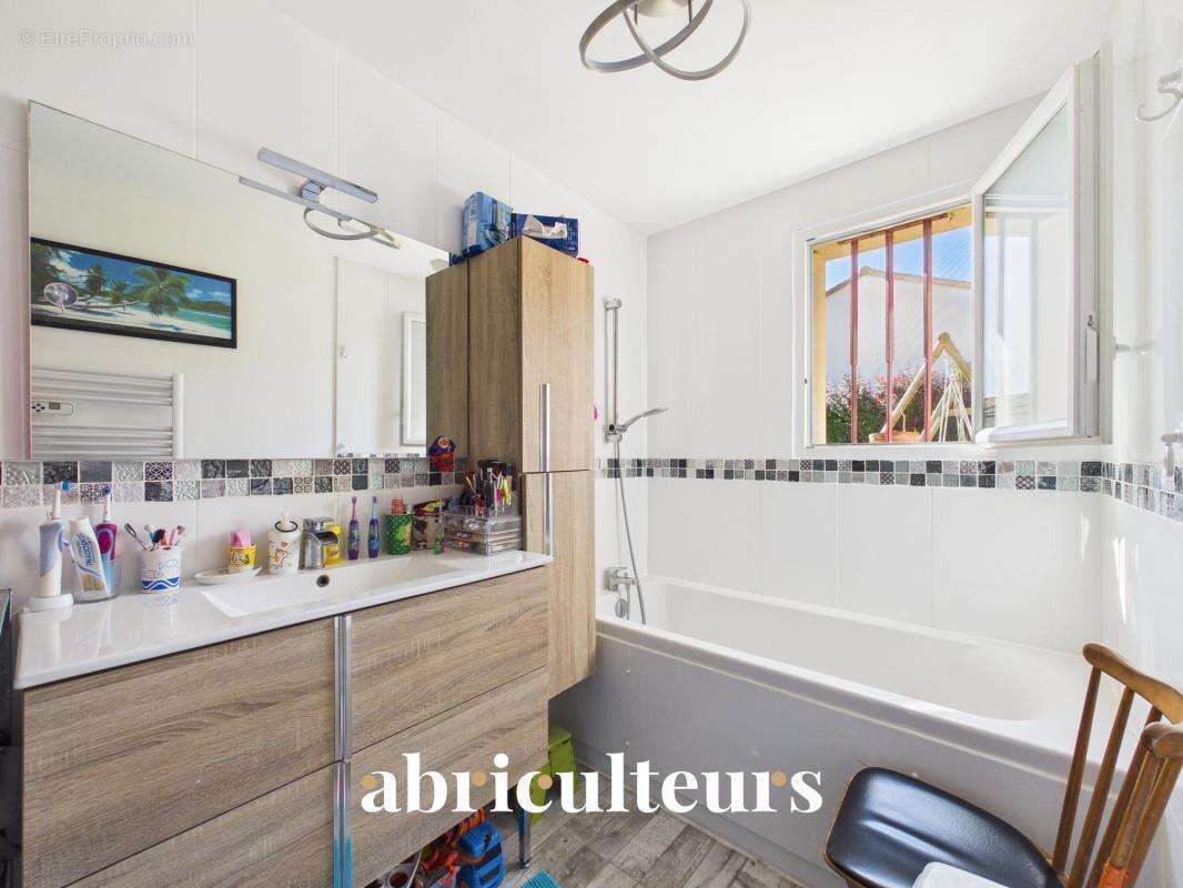 Maison à PONT-SAINT-MARTIN