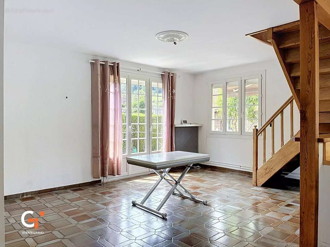 Maison proche de toutes commodités - photo 3