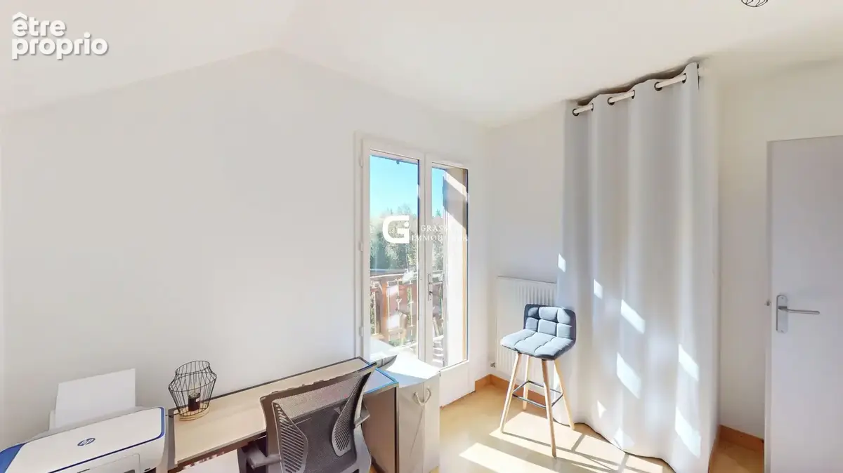 Maison Le Poizat Lalleyriat 6 pièce(s) 132 m2 - photo 9
