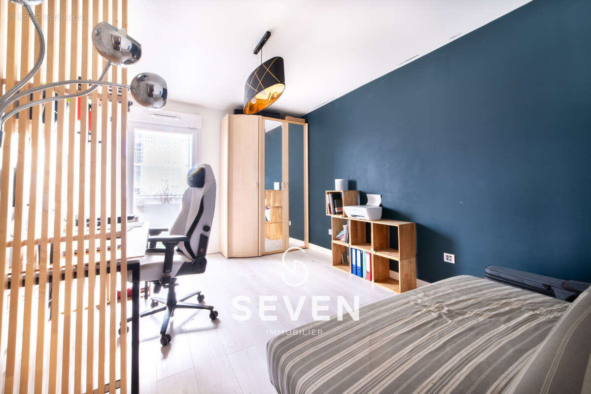 Appartement à CLICHY