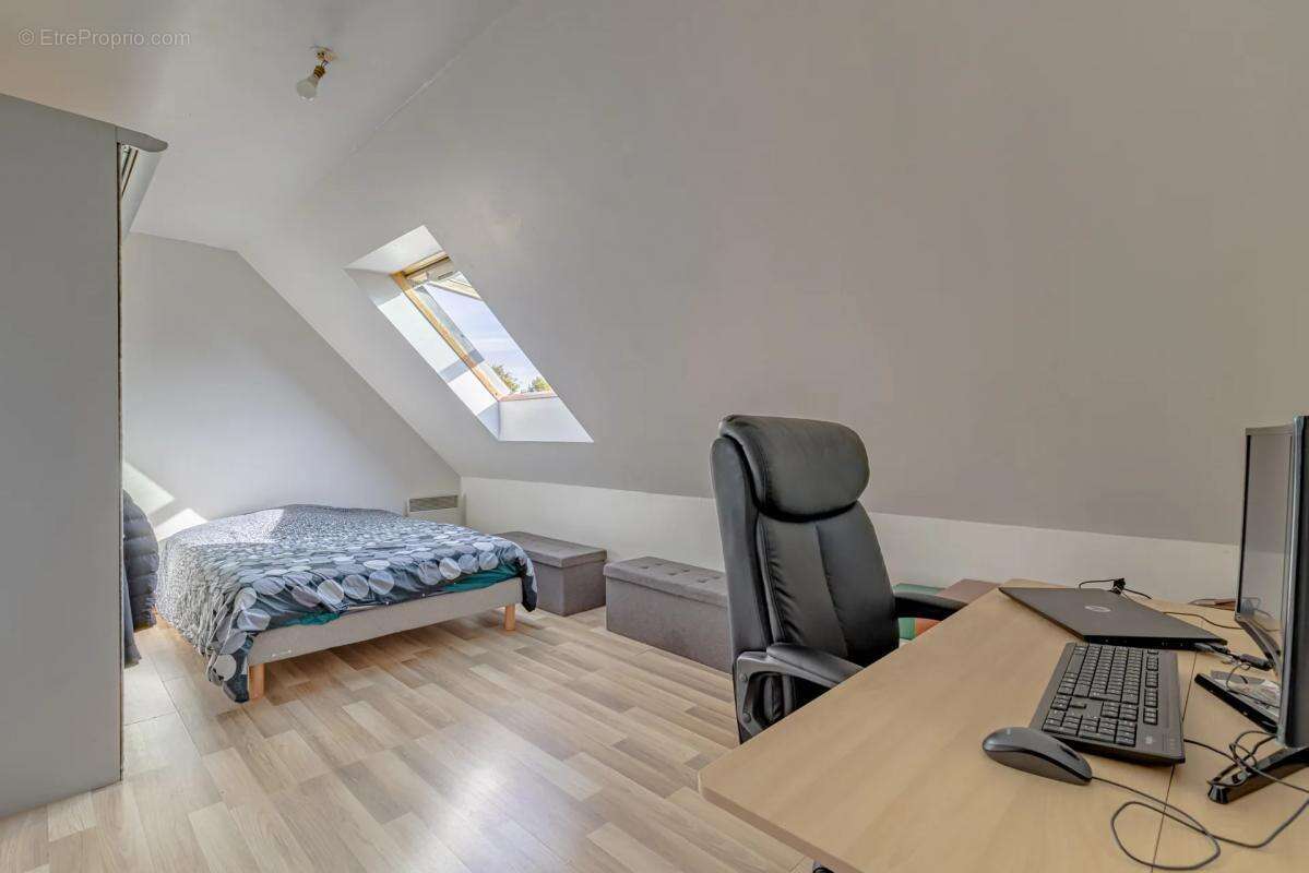 Maison à GOUSSAINVILLE