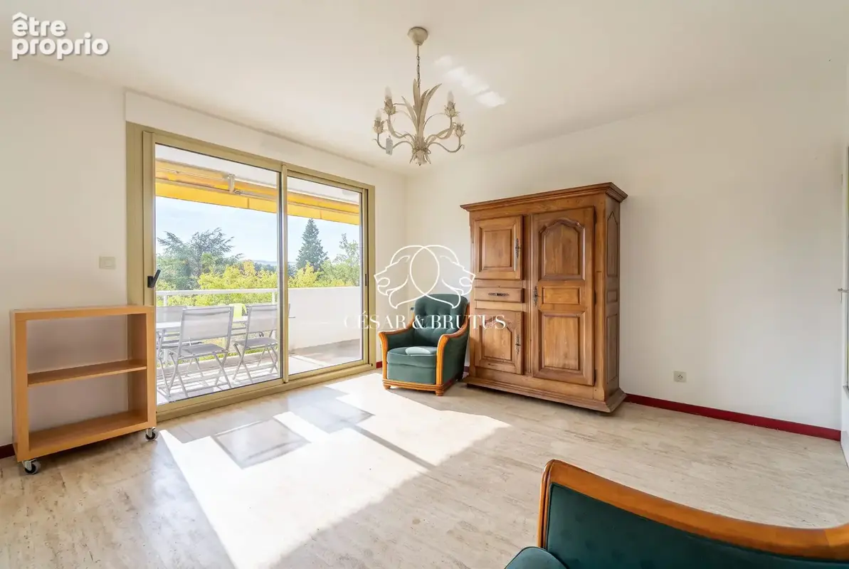 Appartement 6 pièces 145 m² à vendre à Charbonnieres-Les-Bains (69260) - photo 8