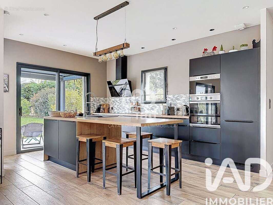 Photo 4 - Maison à CHAZAY-D'AZERGUES