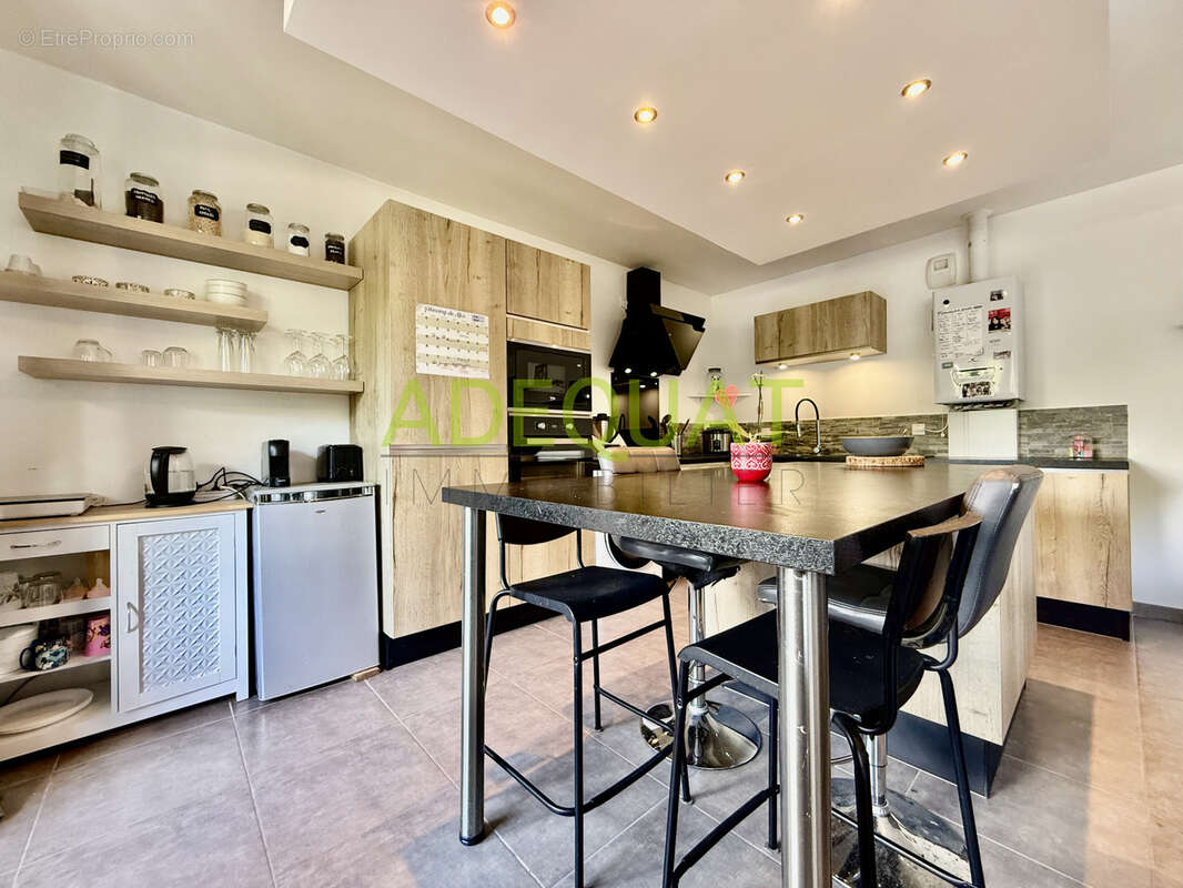 Appartement à L'ISLE-D'ABEAU