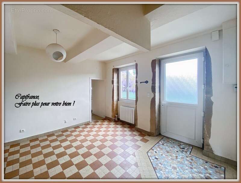 Maison à LA CHAPELLE-SOUS-DUN