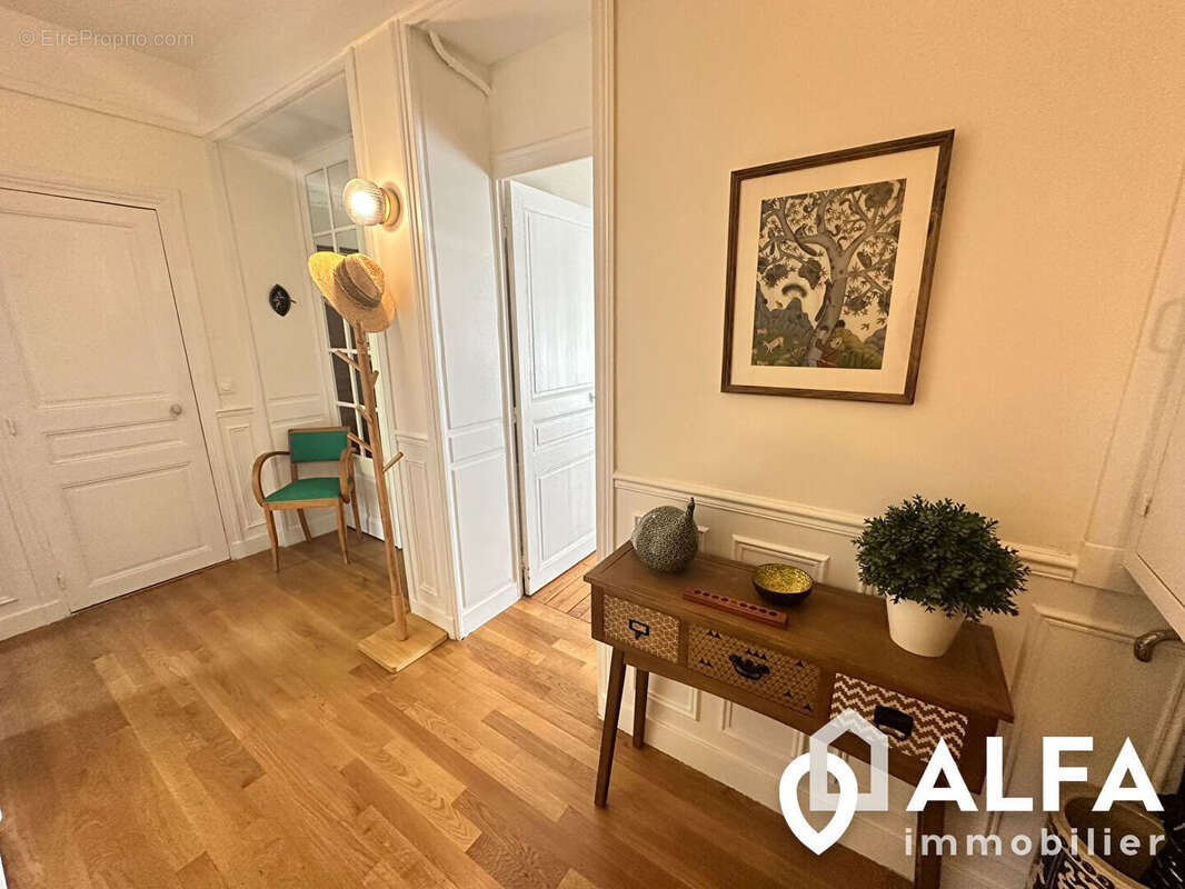 Appartement à ENGHIEN-LES-BAINS