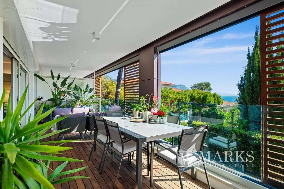 Appartement de luxe à 2 chambres avec grande terrasse et vue sur la mer - photo 4