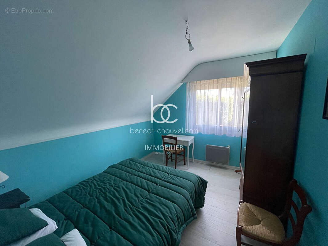 A Vendre Vannes Ouest La Madeleine- Maison familiale 200 m² - photo 7