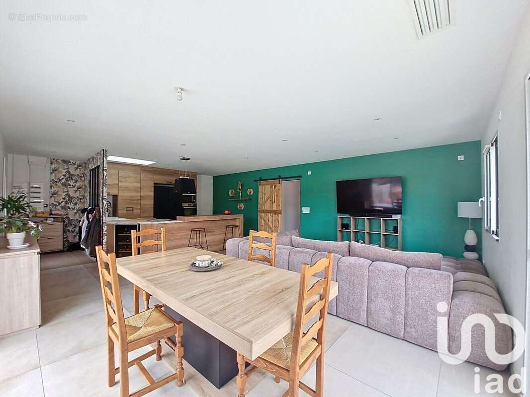 Photo 5 - Maison à LOYETTES