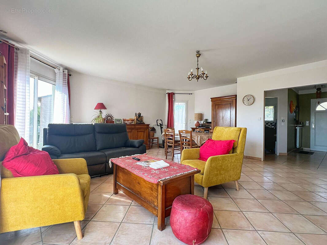Maison à MONTRABE