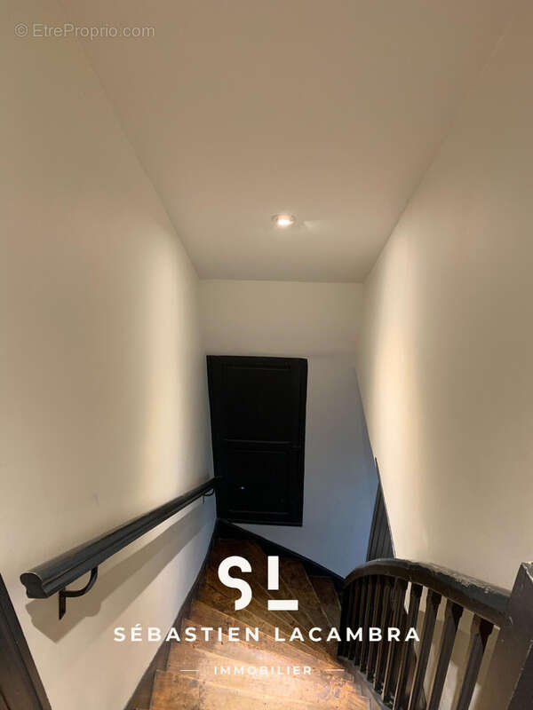 Appartement à SAINT-JUERY