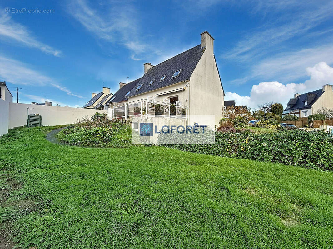 Maison à BOURG-BLANC