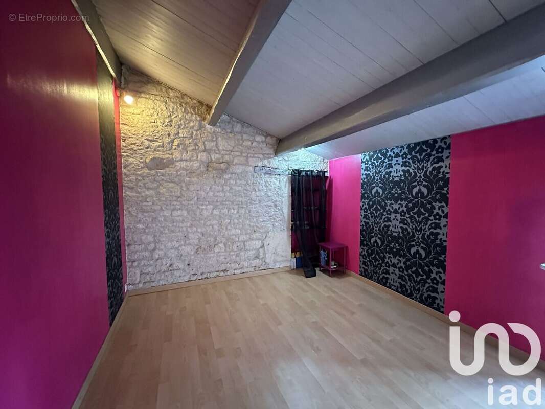 Photo 9 - Maison à LES MAGNILS-REIGNIERS