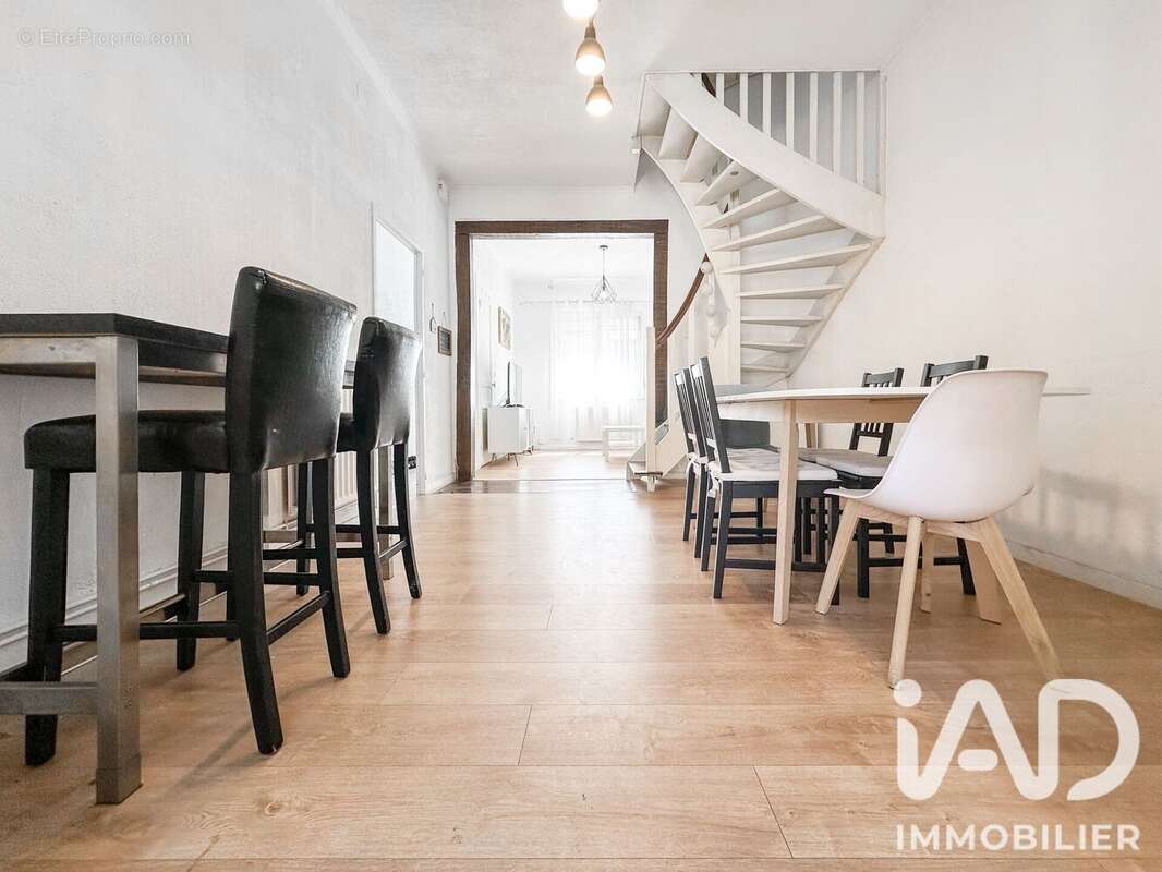 Maison 110 m² à Valenciennes  - photo 3