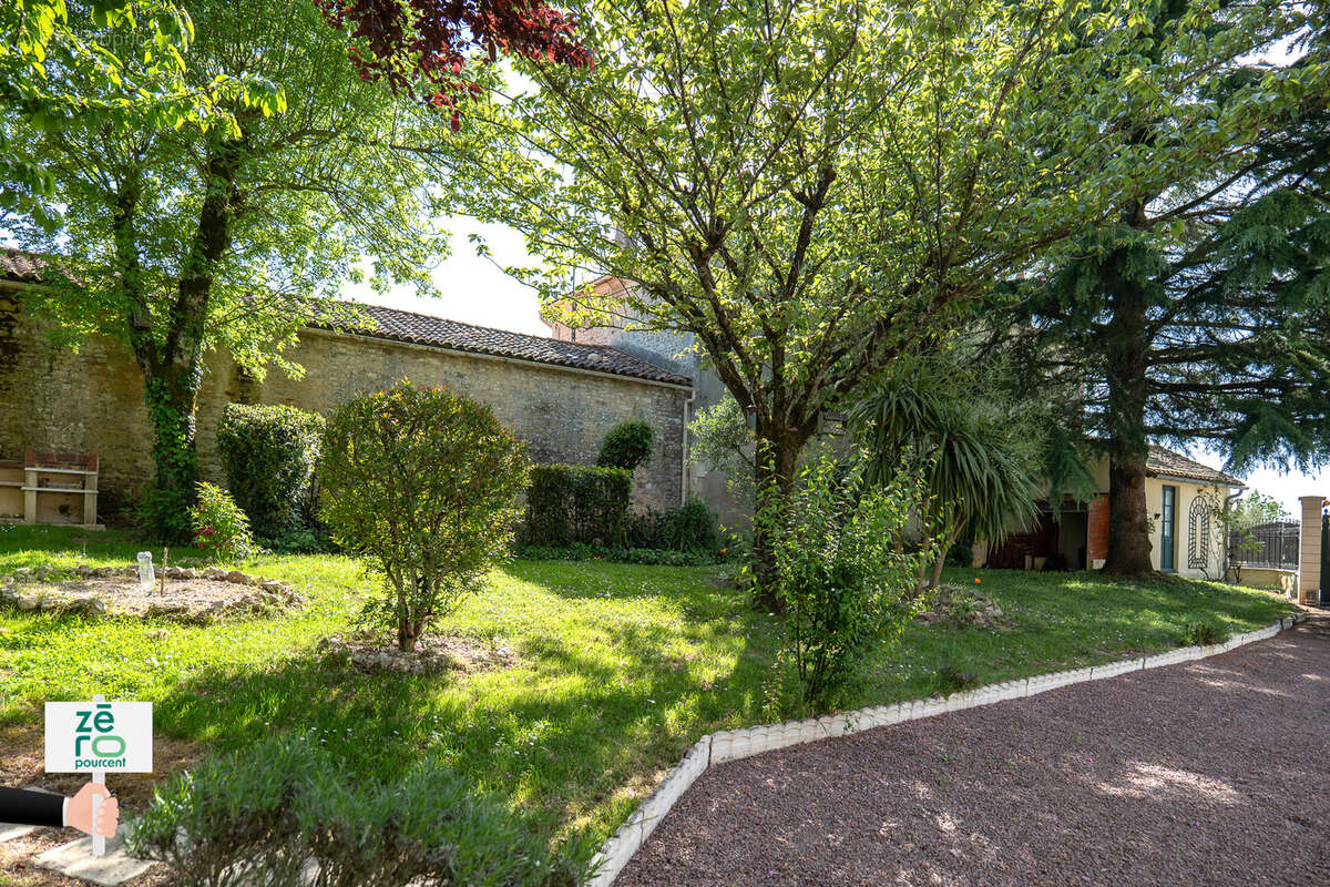 Maison à LA BRETONNIERE-LA-CLAYE