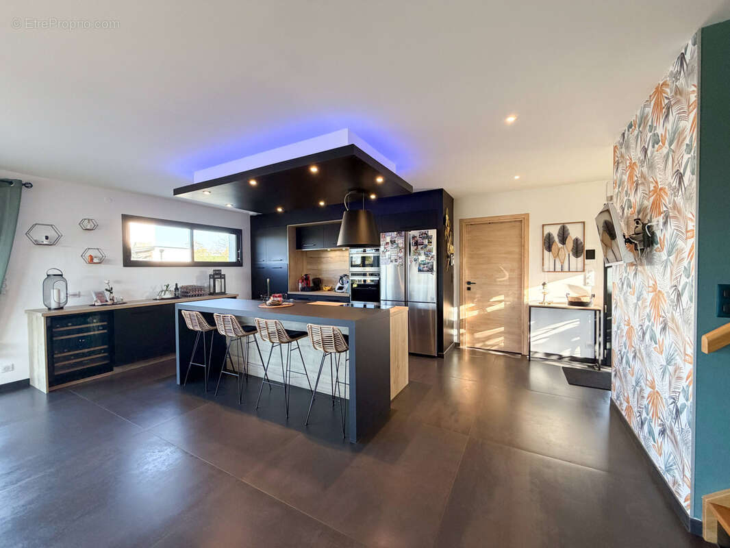 Maison à SAINT-CELERIN