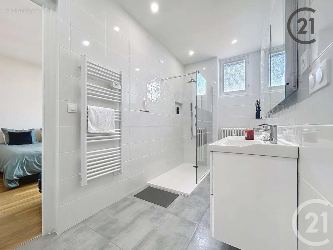 Appartement 120 m² à Troyes  - photo 10