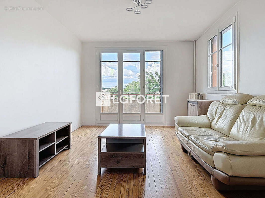 Appartement à CHAMPIGNY-SUR-MARNE