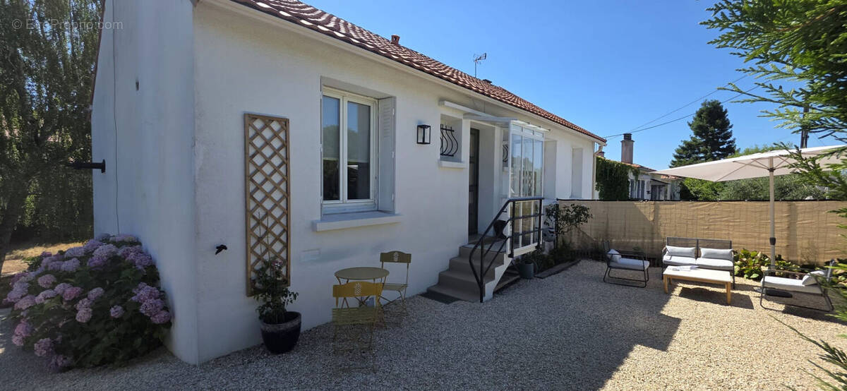 Maison à CIVRAY