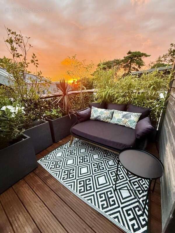 Appartement à VERSAILLES