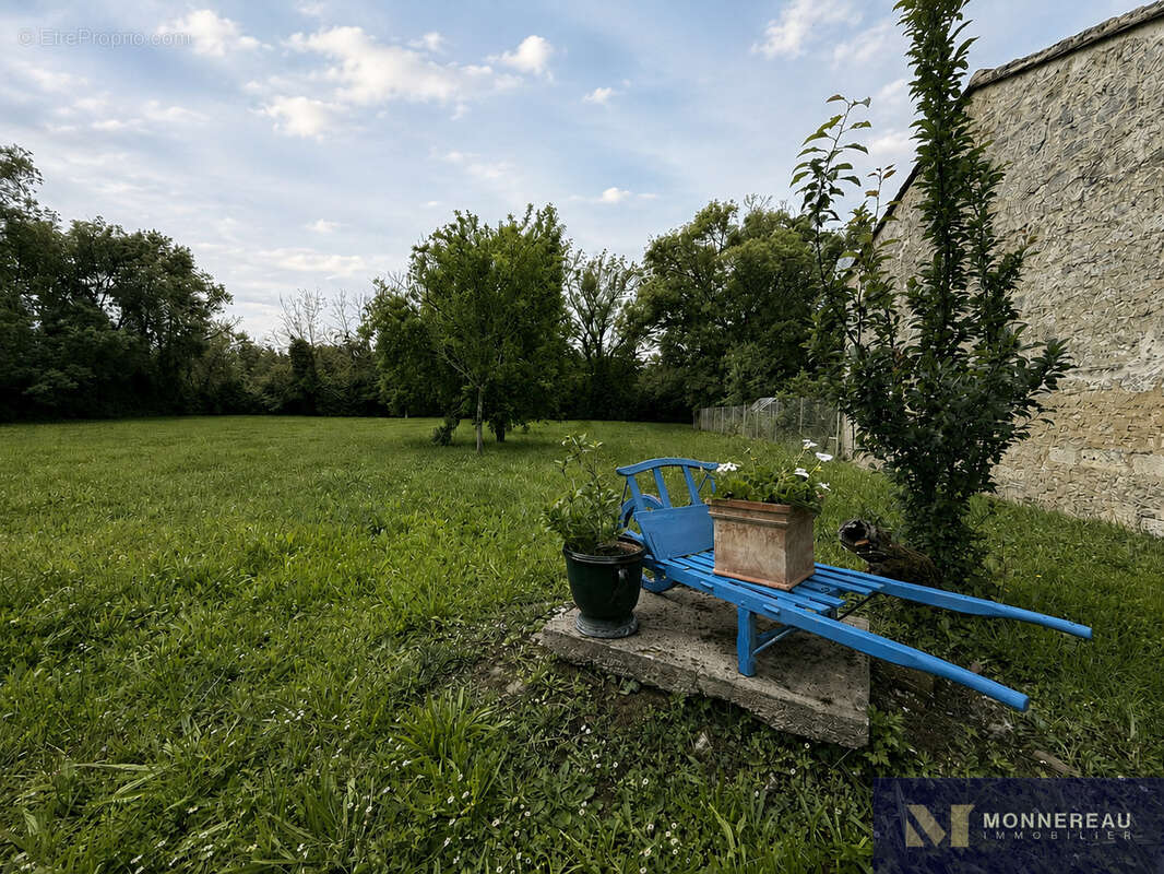 Ensemble immobilier au bord de la charente - photo 12