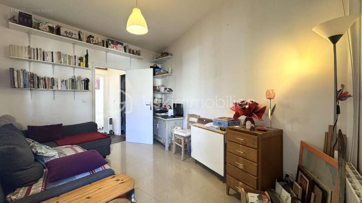 Appartement à VAIRES-SUR-MARNE