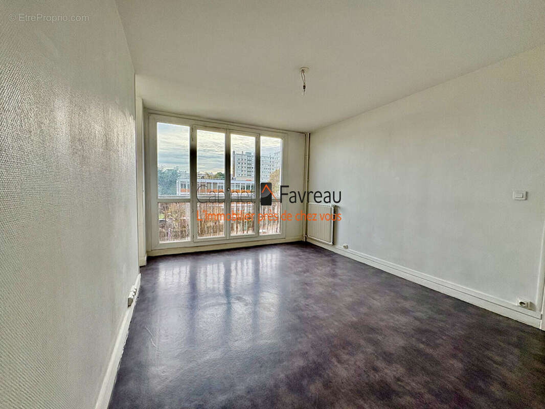 Appartement à VITRY-SUR-SEINE