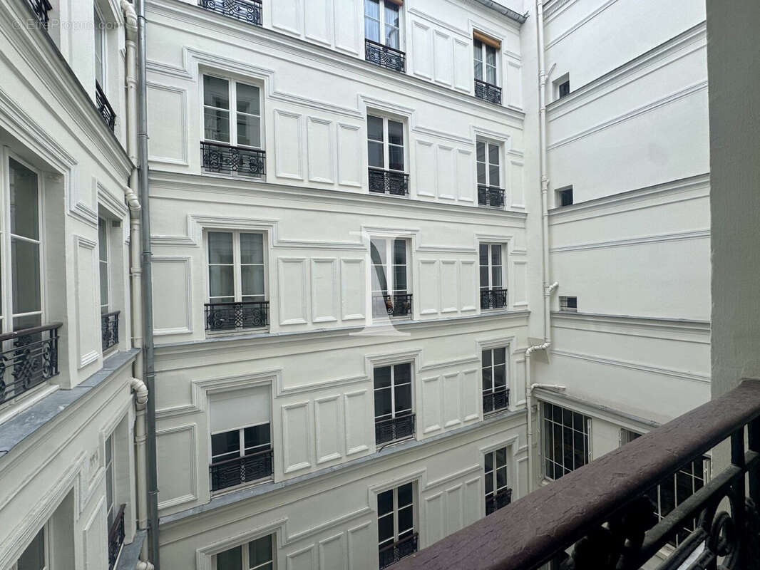 Appartement à PARIS-5E
