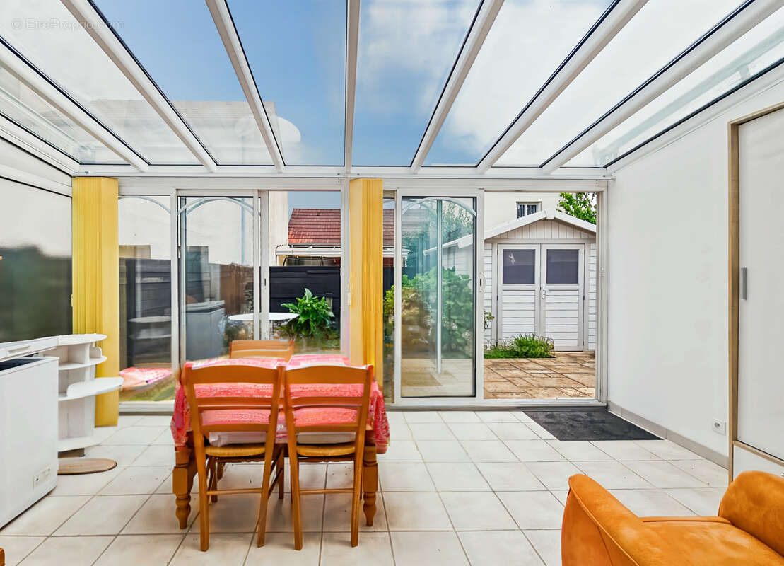 Maison à BRIE-COMTE-ROBERT