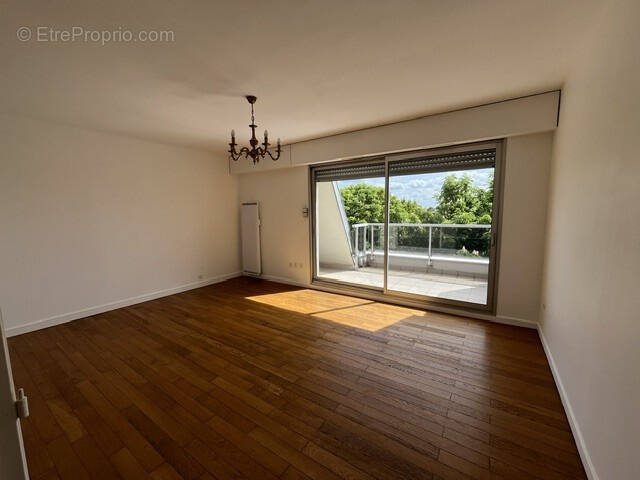 Appartement à NOGENT-SUR-MARNE