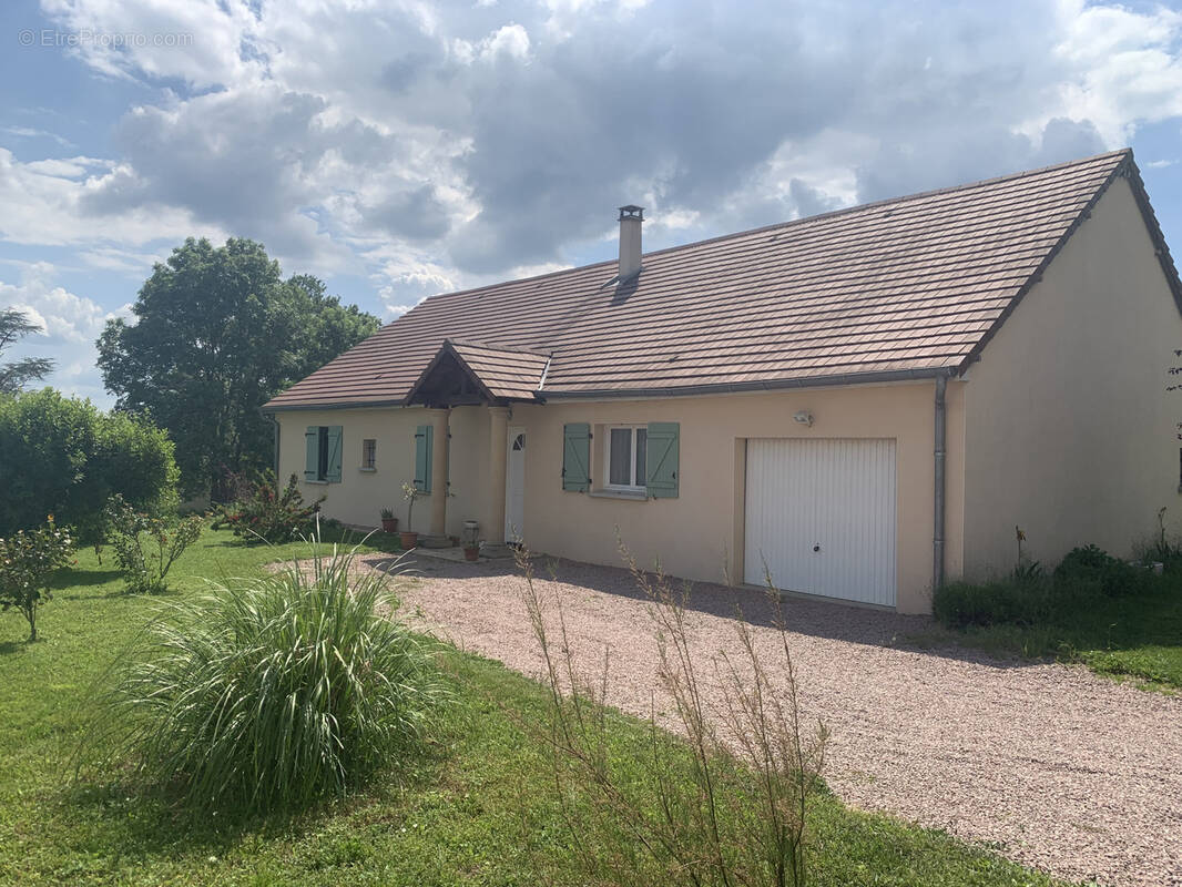 Maison à DROITURIER