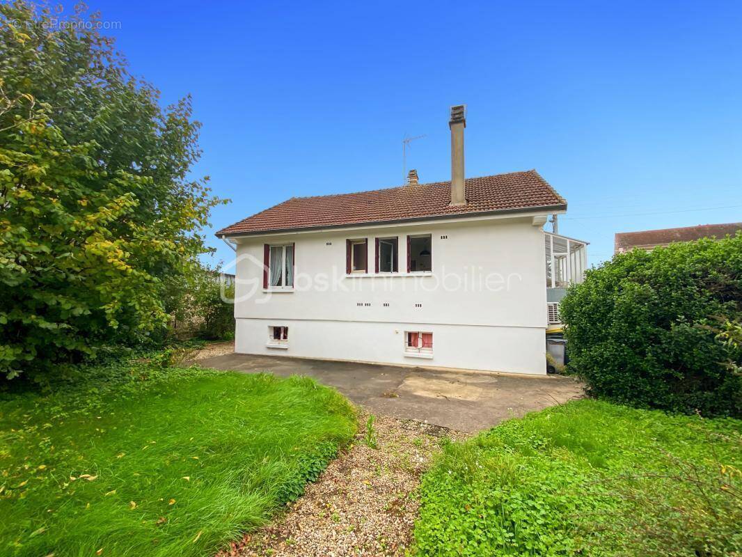 Maison à SAINT-CLEMENT