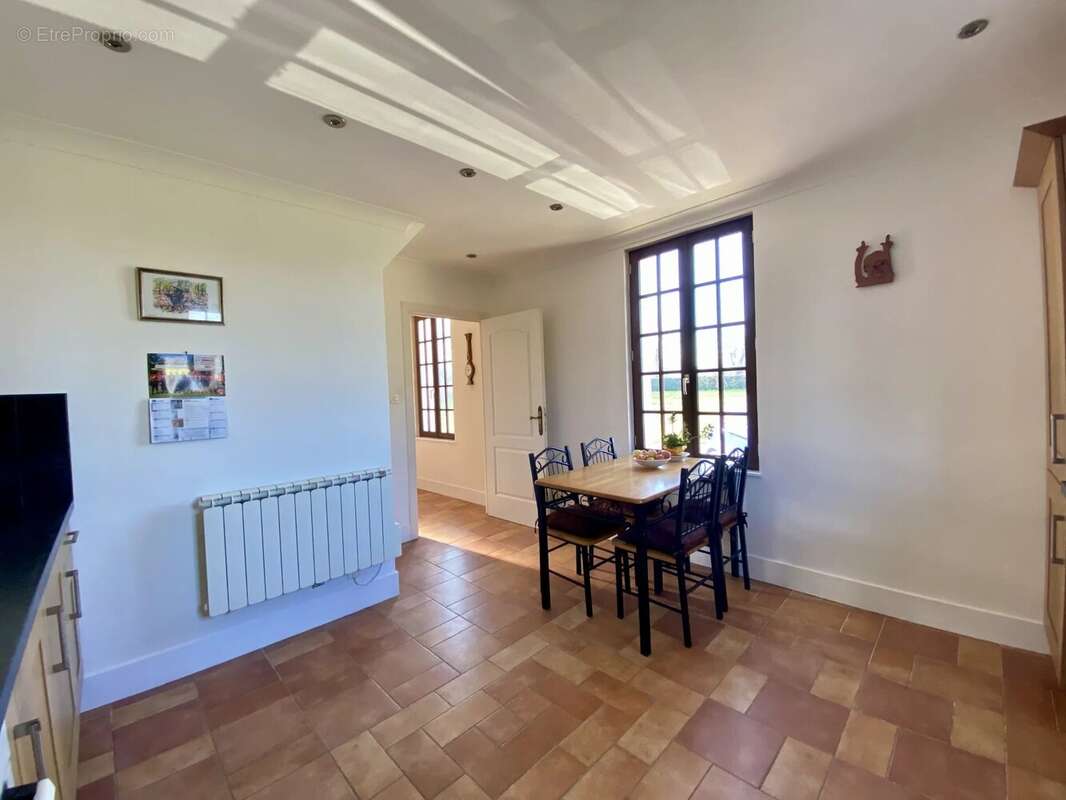 Jolie maison de 3 chambres avec grand jardin - photo 7