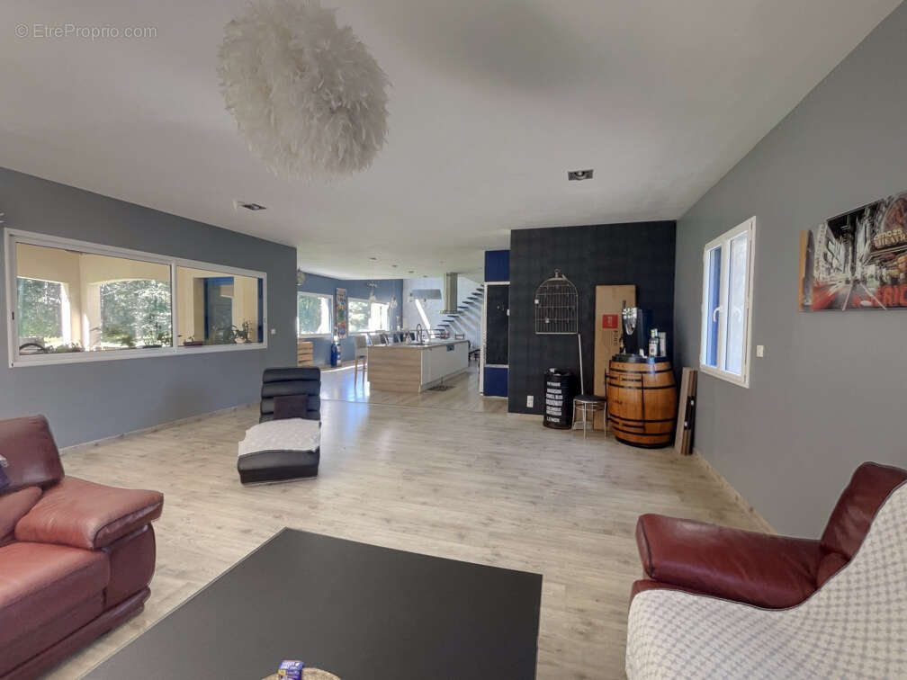 Maison à CHANCELADE