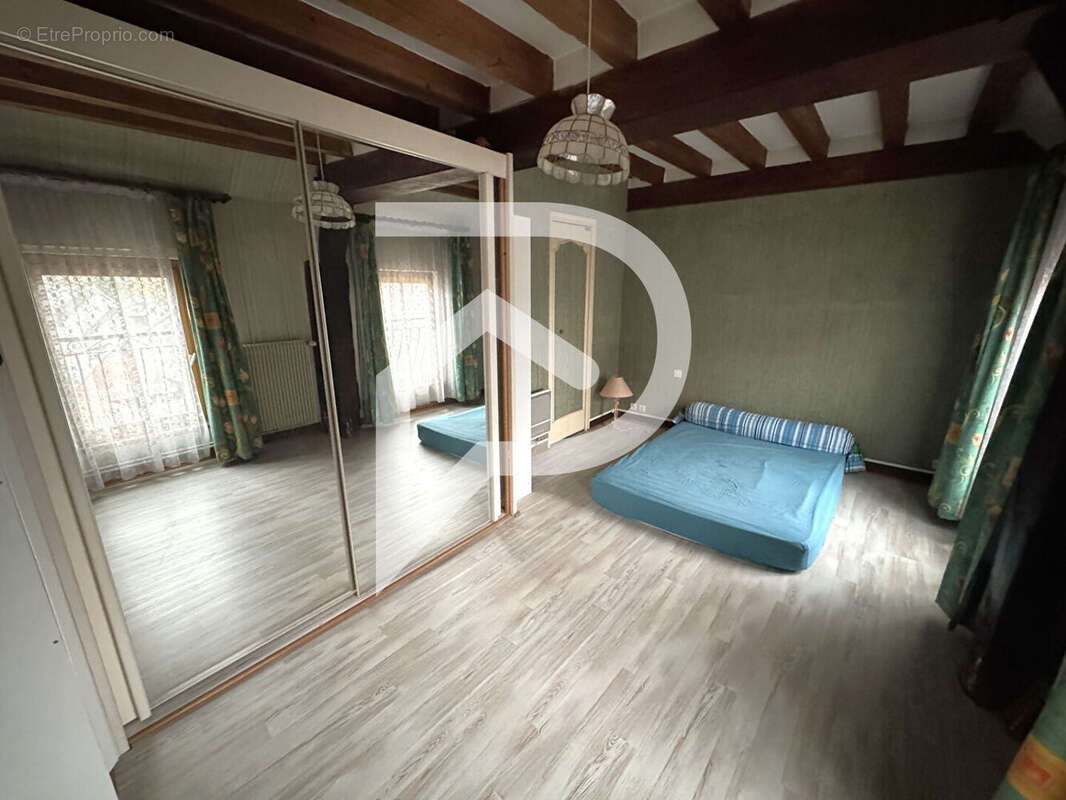 Maison à EZY-SUR-EURE