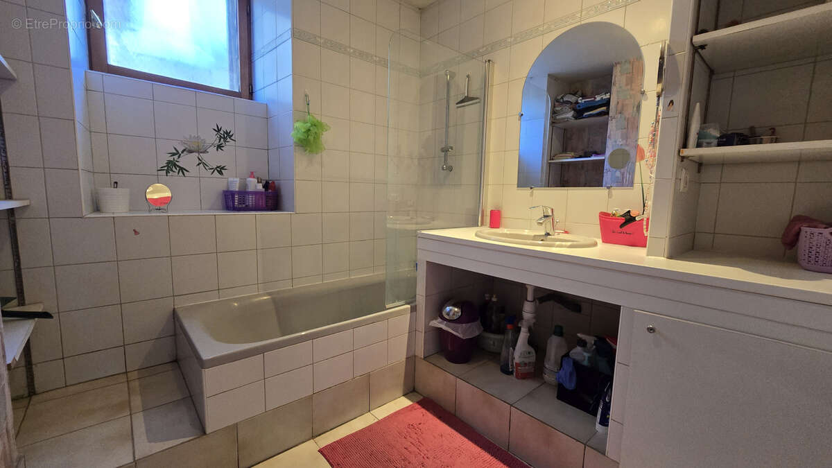 Maison à SAINT-MAXIMIN