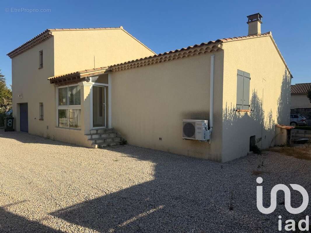 Photo 5 - Maison à JONQUIERES