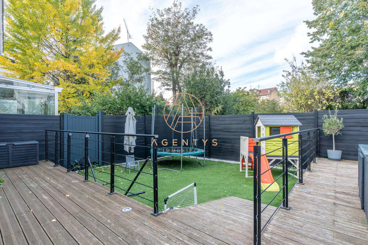 Appartement à LE PERREUX-SUR-MARNE