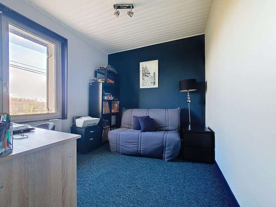 Maison à SAINT-PIERRE-DE-CHANDIEU