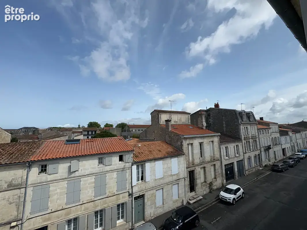 Appartement T3 de 65 m² en hypercentre - Dernier étage - photo 4