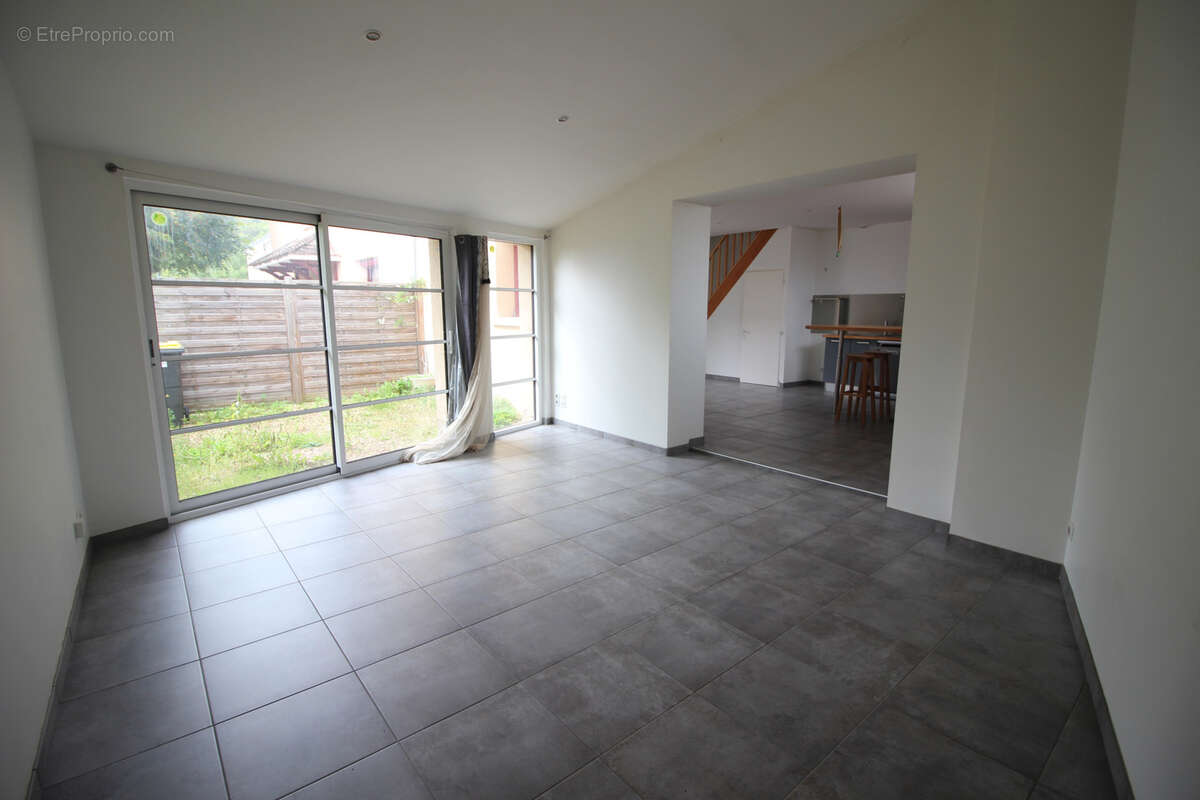 Maison à NUITS-SAINT-GEORGES