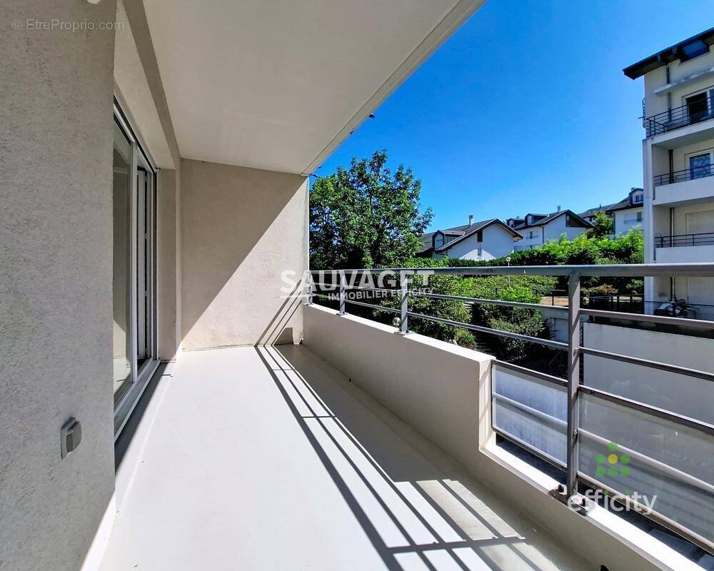 Appartement à VETRAZ-MONTHOUX