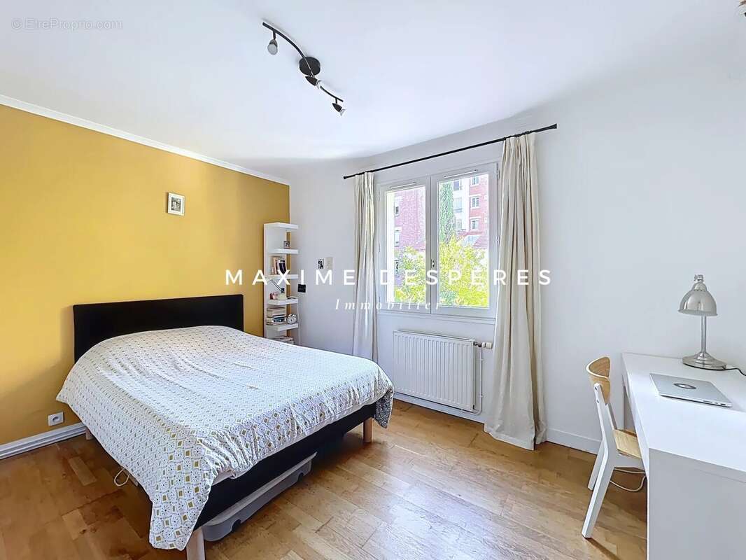 Maison à ASNIERES-SUR-SEINE