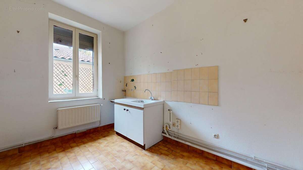 Appartement à SAINTE-FOY-LES-LYON