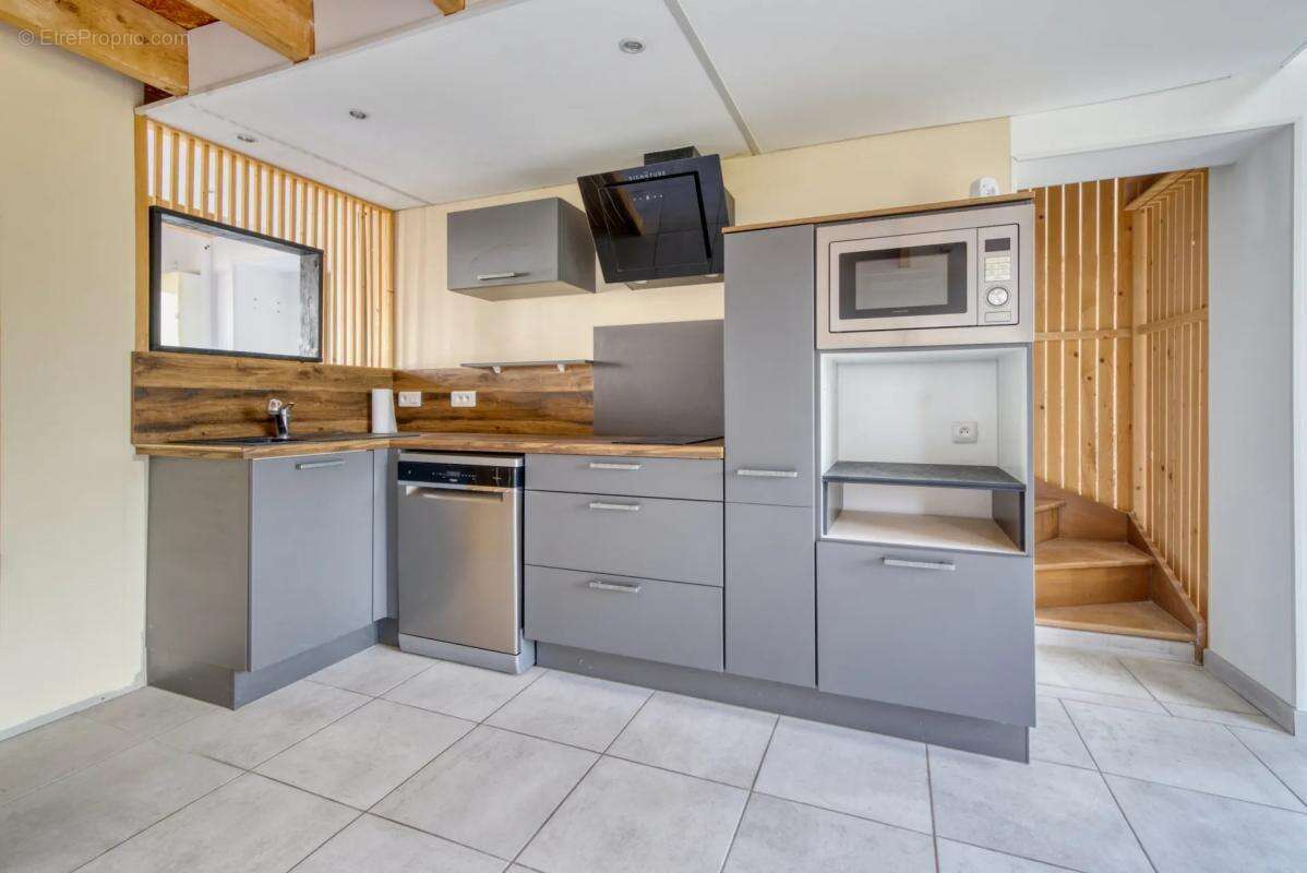 Maison à TONNAY-CHARENTE