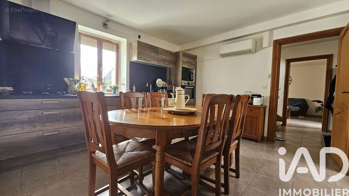 Photo 2 - Maison à CIVIERES