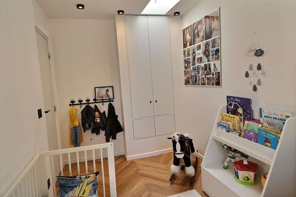 Maison à SAINT-MAUR-DES-FOSSES