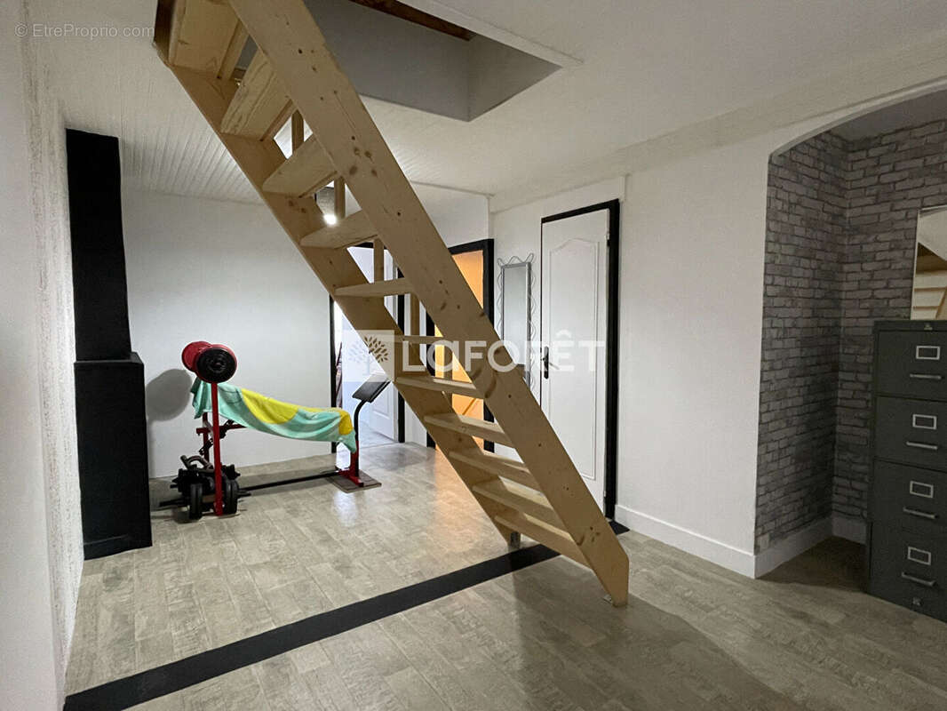 Maison à LONS-LE-SAUNIER