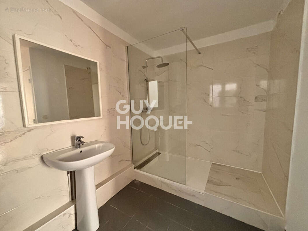 Appartement à SAINT-OUEN